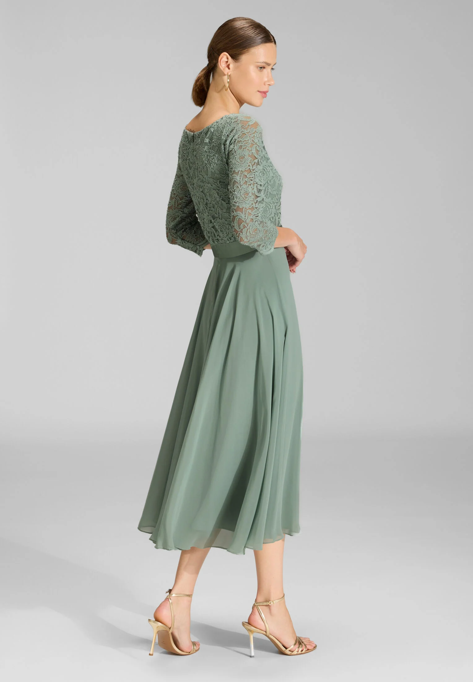 Abendkleid Midi mit Oberteil aus floraler Spitze und Chiffon Rock - Image 20