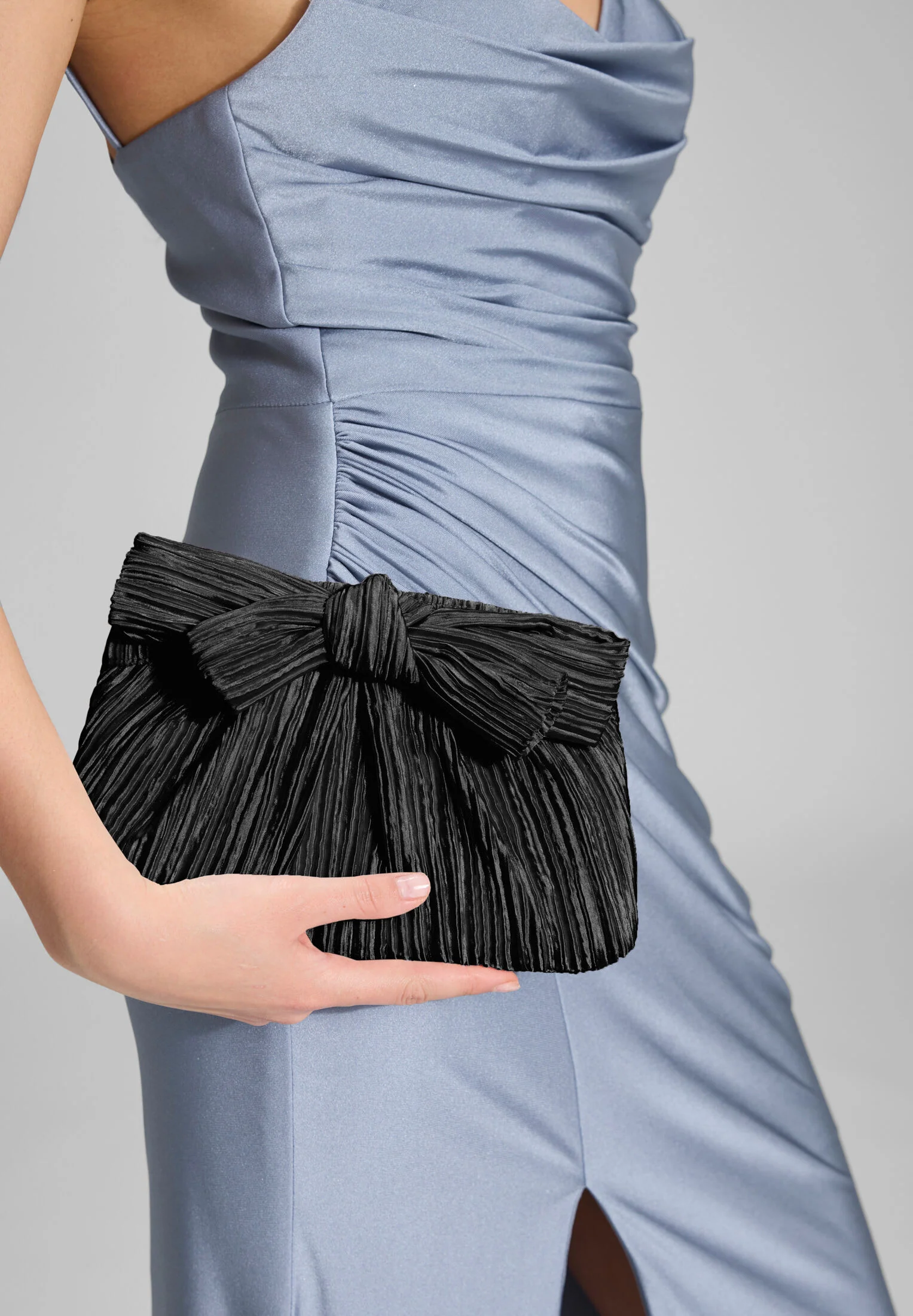 Abendtasche mit Schleifenapplikation - Image 4