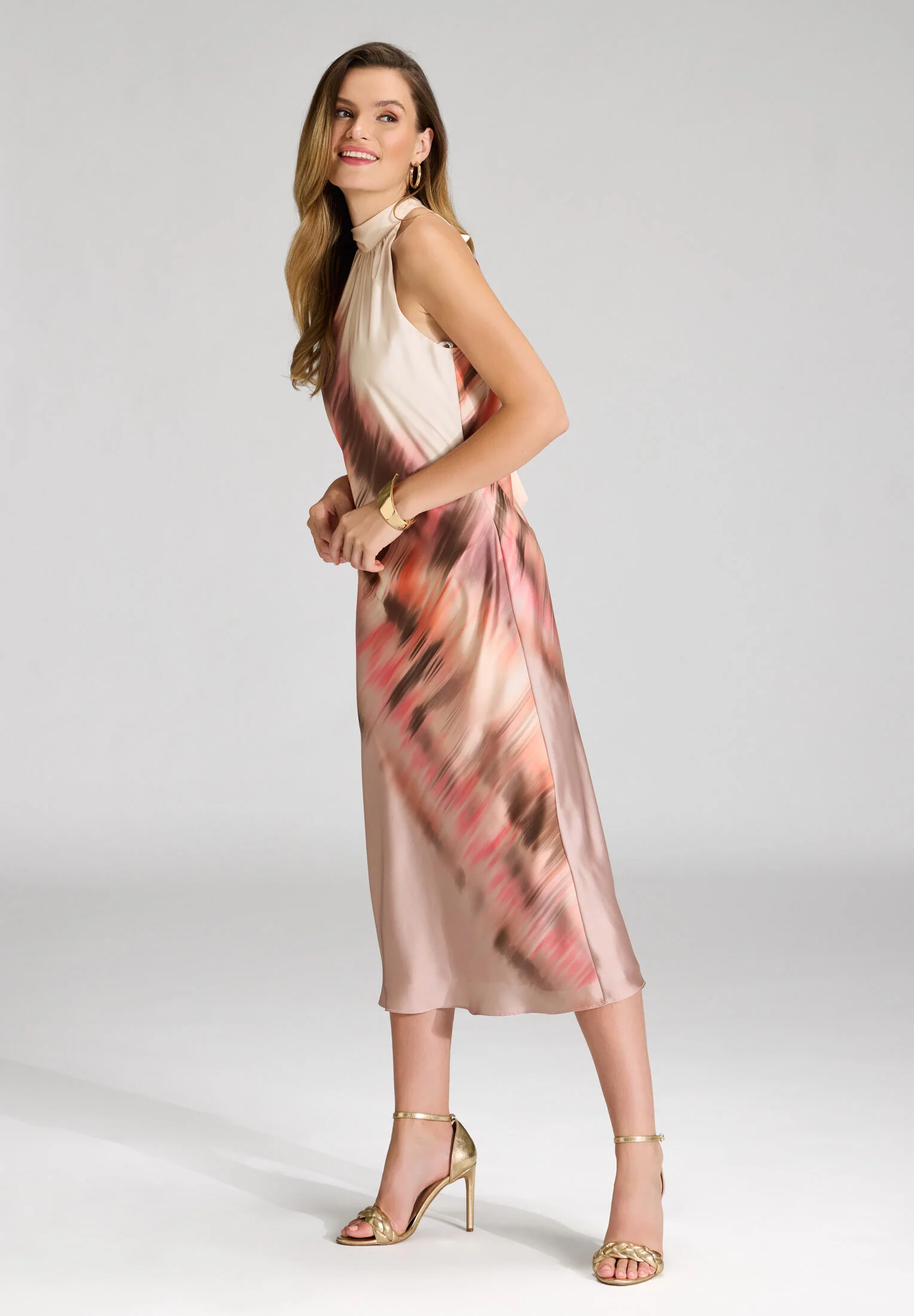 Bedrucktes Slip Dress aus Satin mit Stehkragen - Image 5