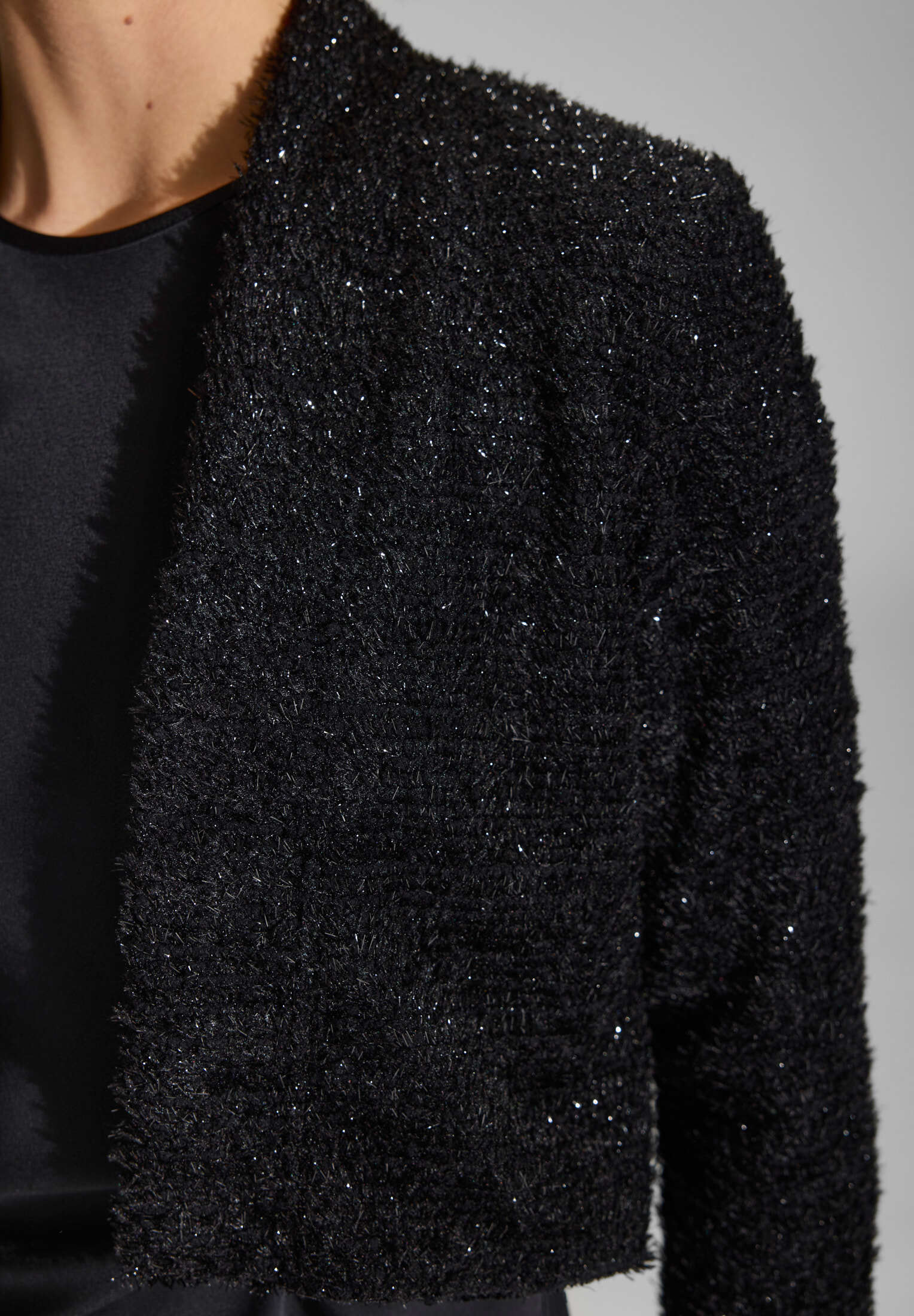 Bolero Jacke in Chenille Optik - Image 4