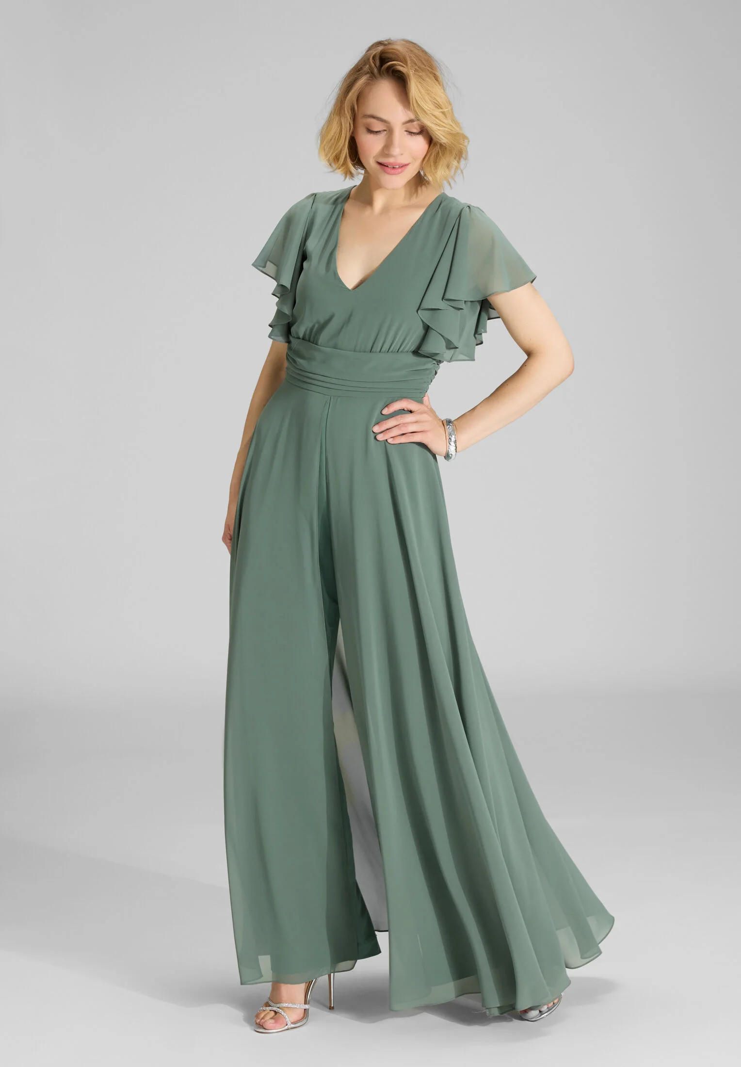 Chiffon Jumpsuit mit Überrock und Volantärmeln - Image 25