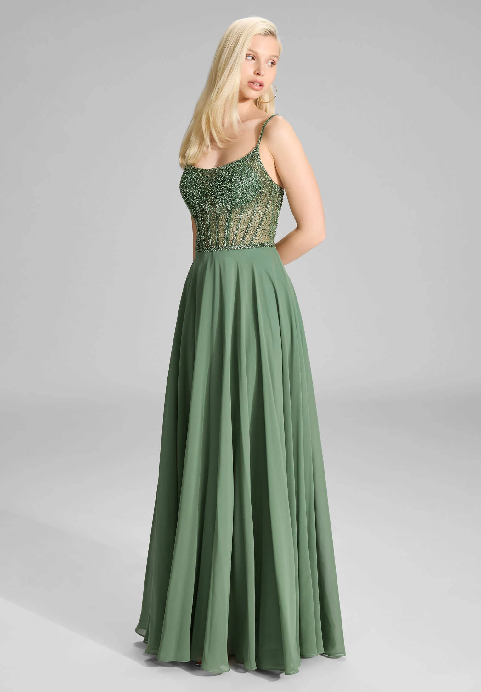 Chiffonkleid mit besticktem Top - Image 11