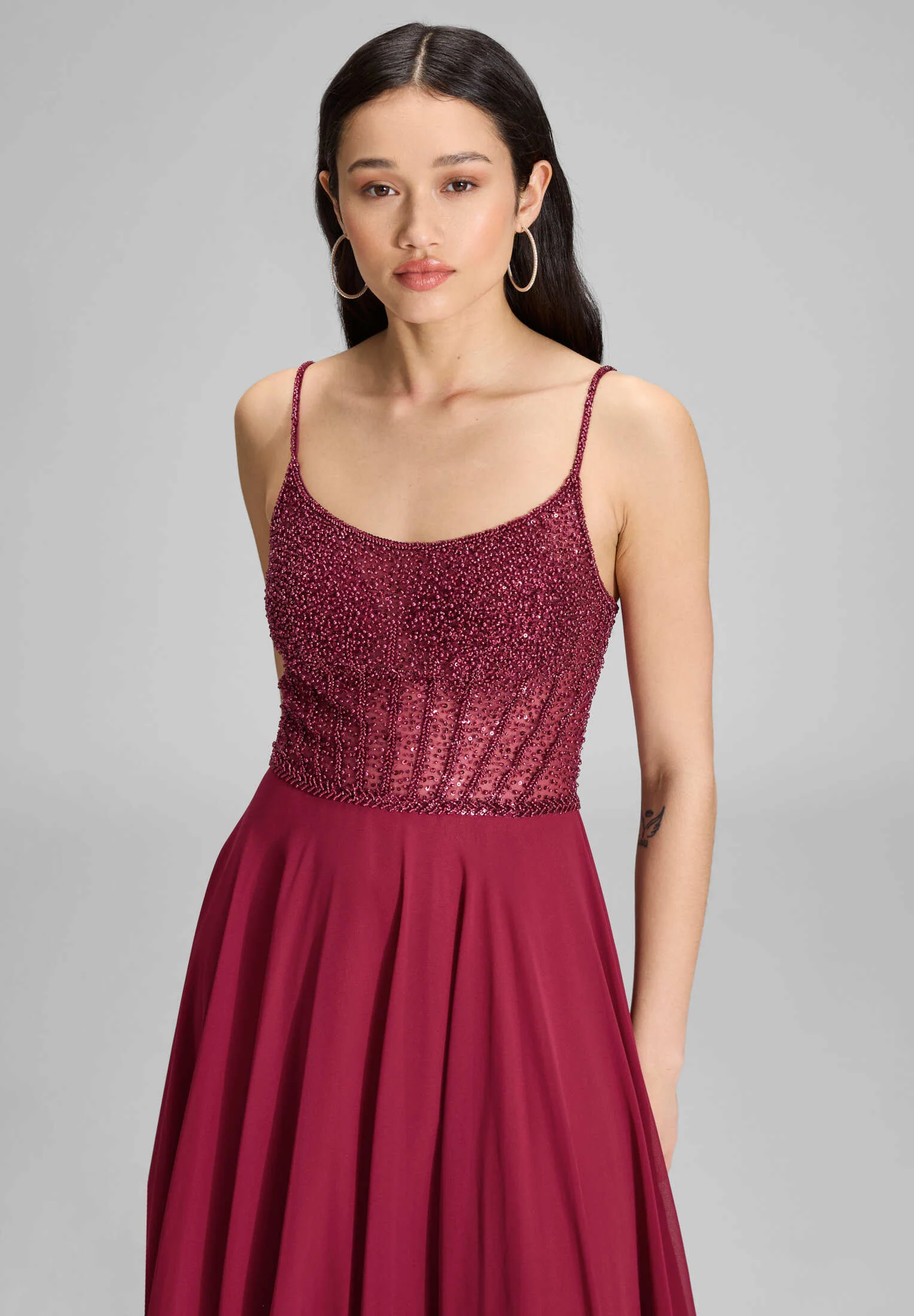 Chiffonkleid mit besticktem Top - Image 15