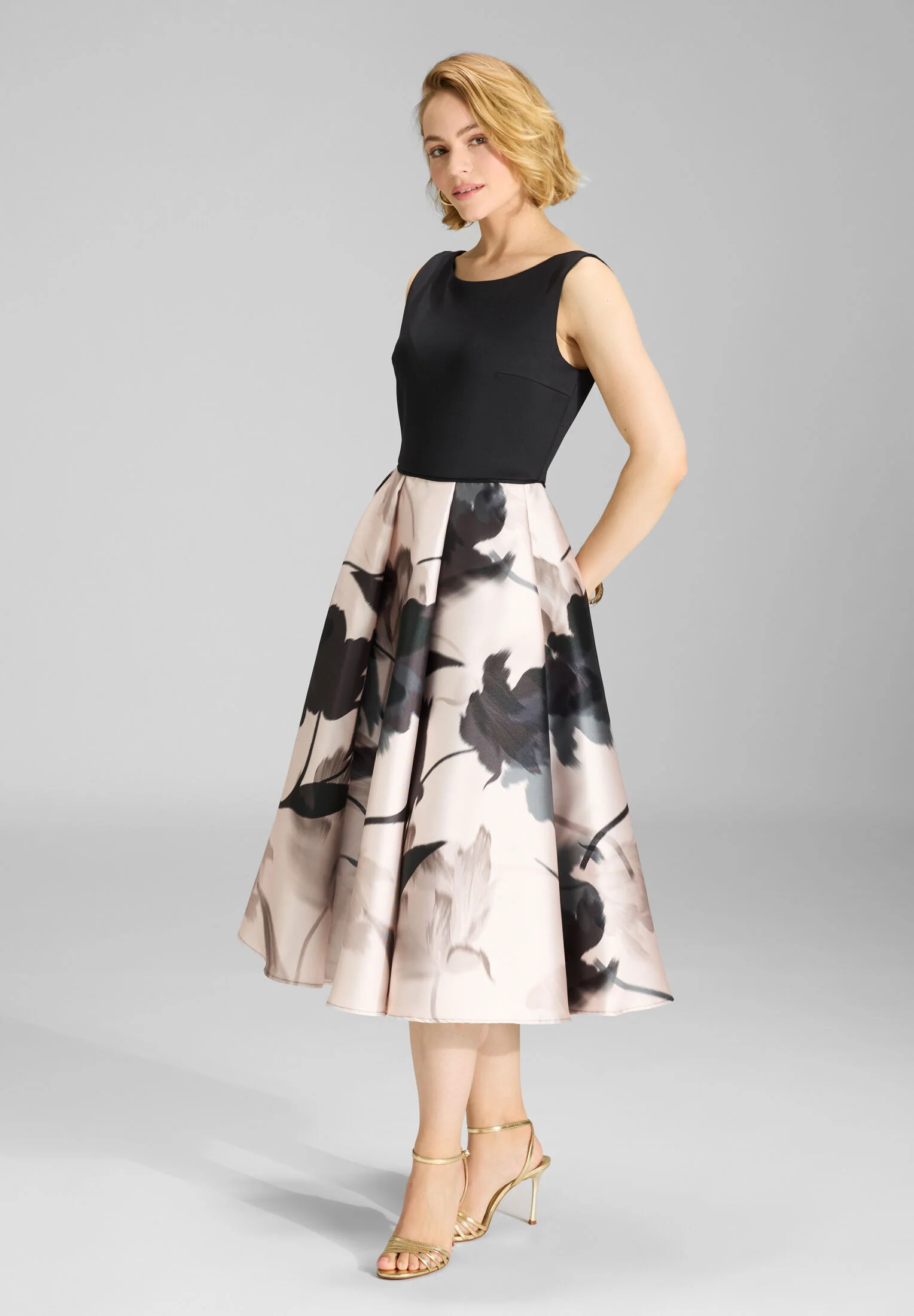 Cocktail Kleid aus bedrucktem Twill mit Scuba Oberteil - Image 5