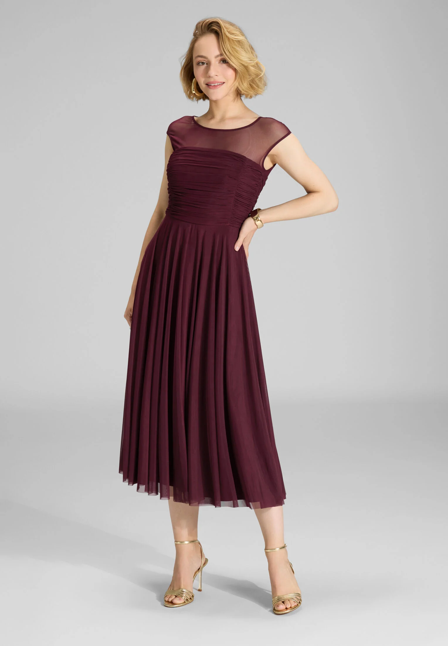 Cocktailkleid aus Mesh mit geraffter Korsage - Image 7