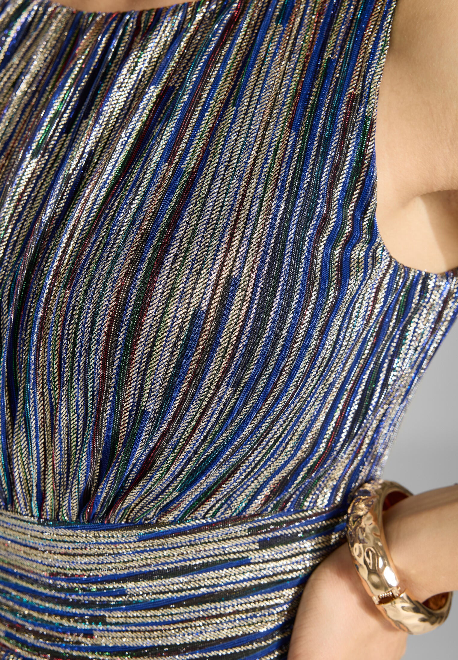 Cocktailkleid aus Plissee - Image 4