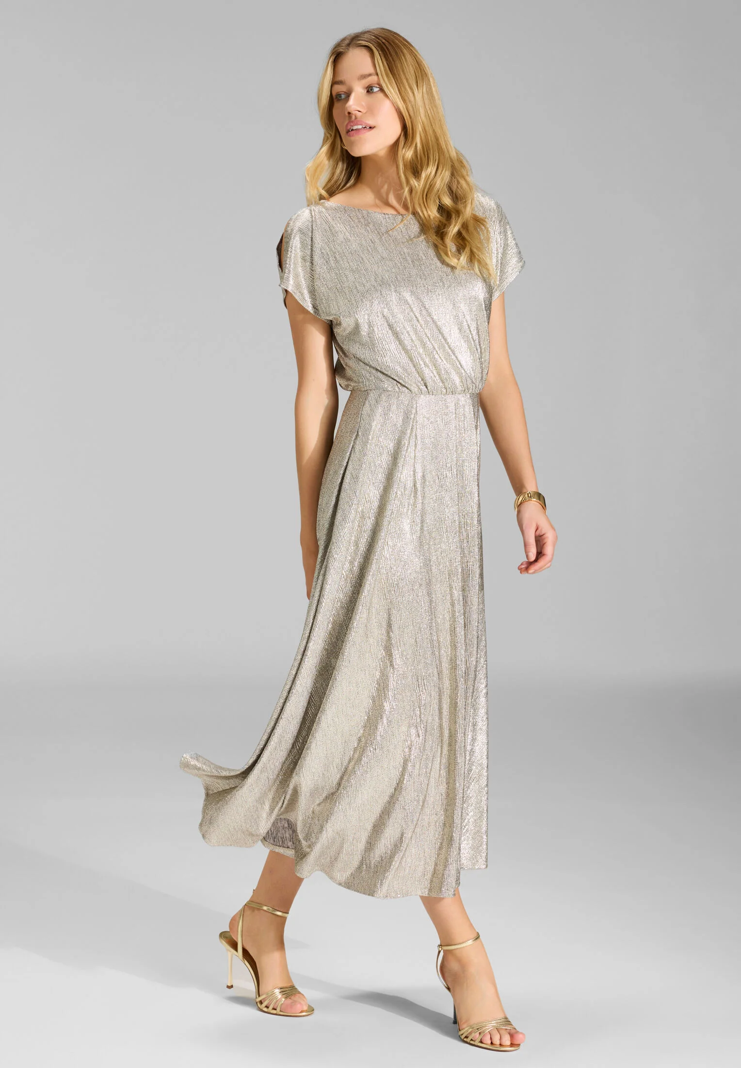 Cocktailkleid aus schimmerndem Jersey - Image 5