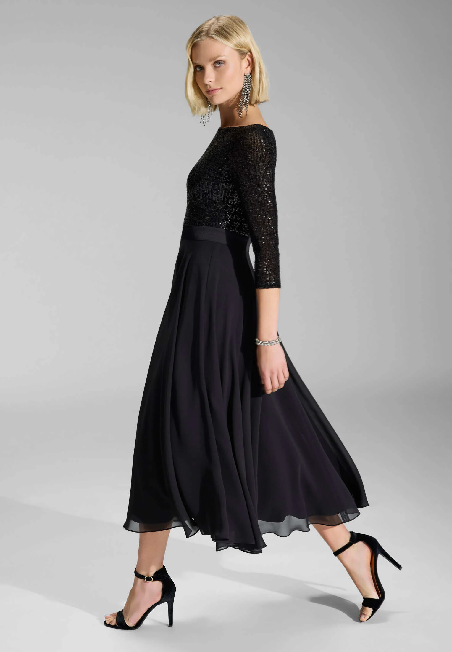 Cocktailkleid in Midi Länge mit Top aus elastischer Paillette und Tellerrock in Chiffon - Image 5