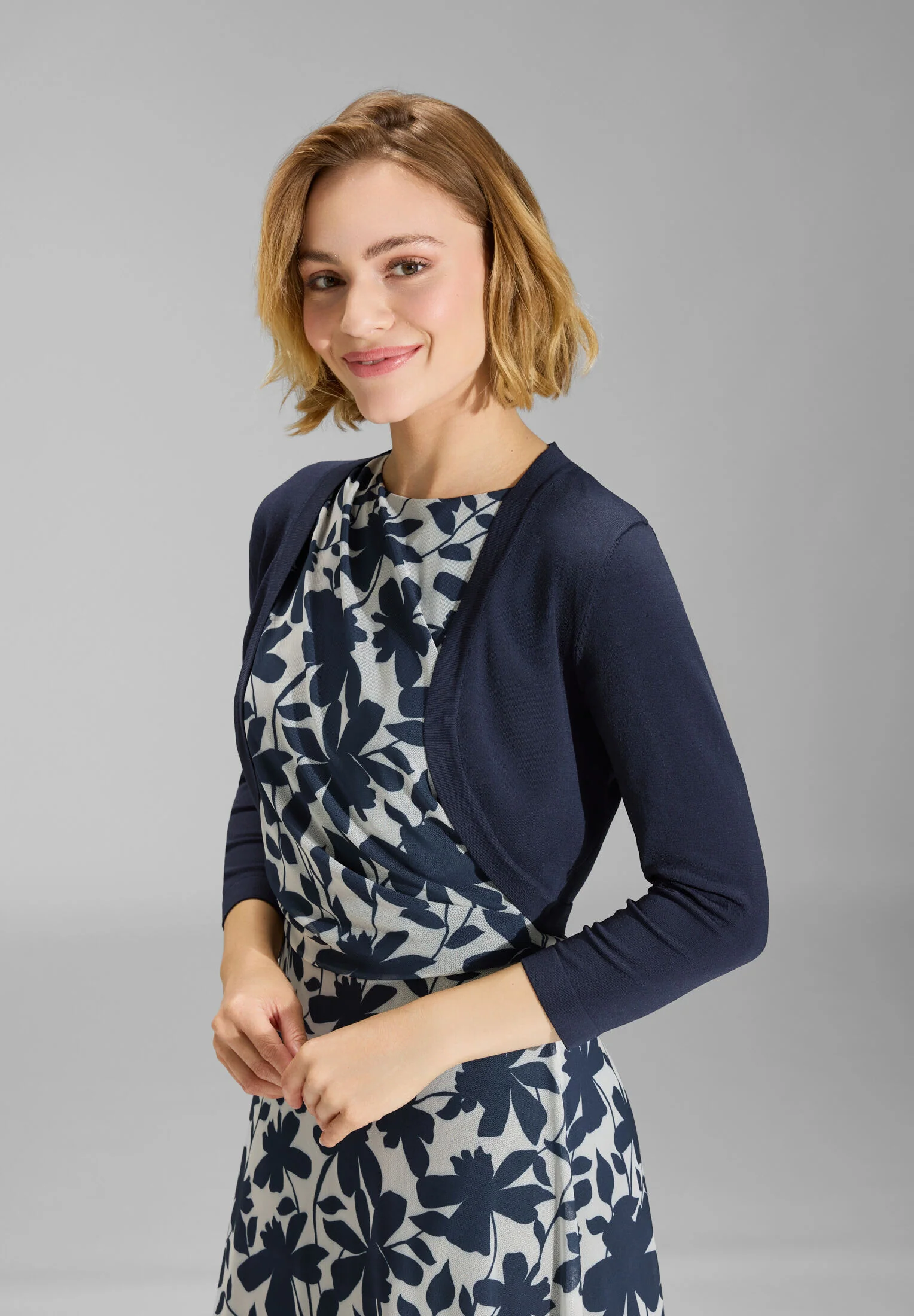 Cropped Bolero mit 3/4 Arm - Image 9