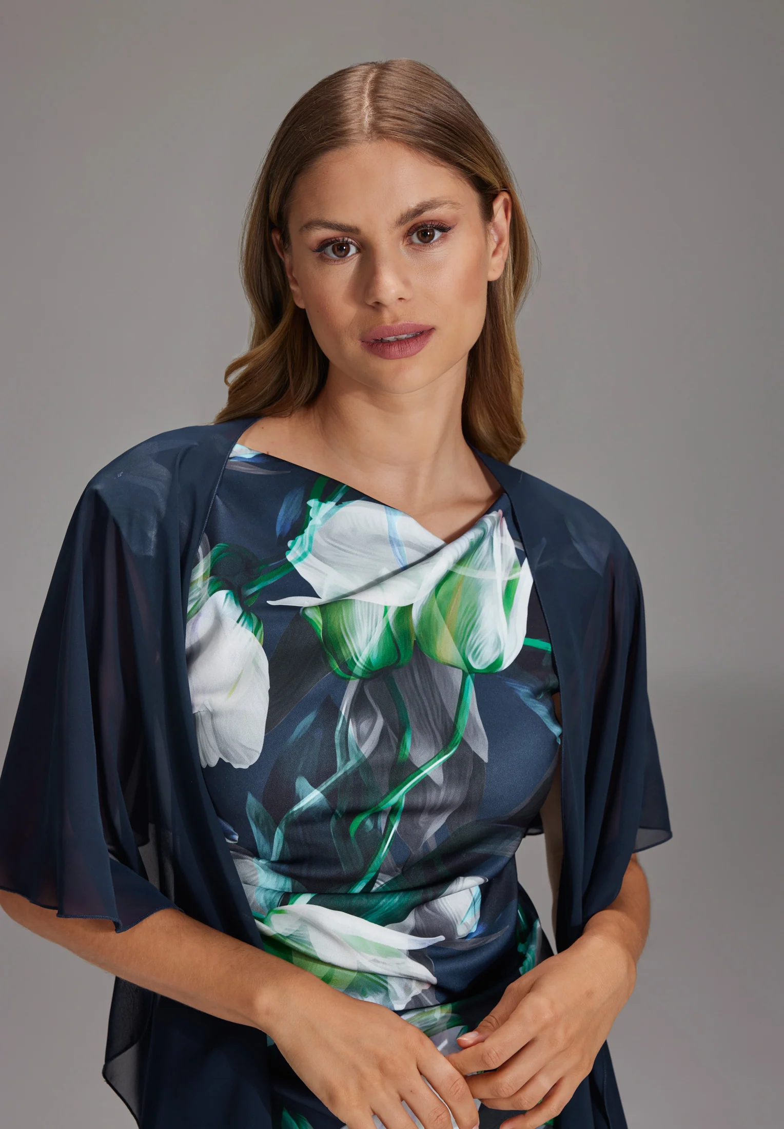 Formstola aus Chiffon - Image 9