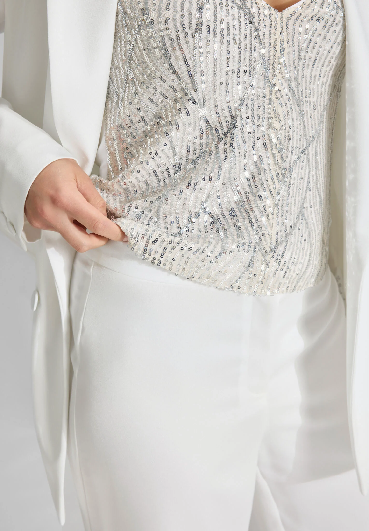 Hose aus Satin mit geradem Bein - Image 4