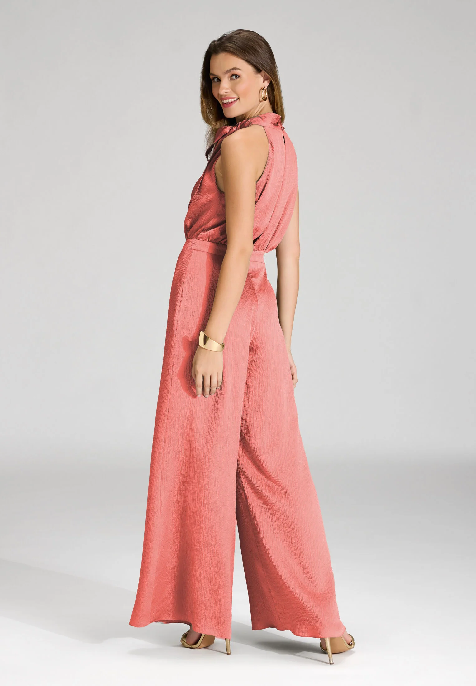 Jumpsuit mit Schluppe aus Satin - Image 44