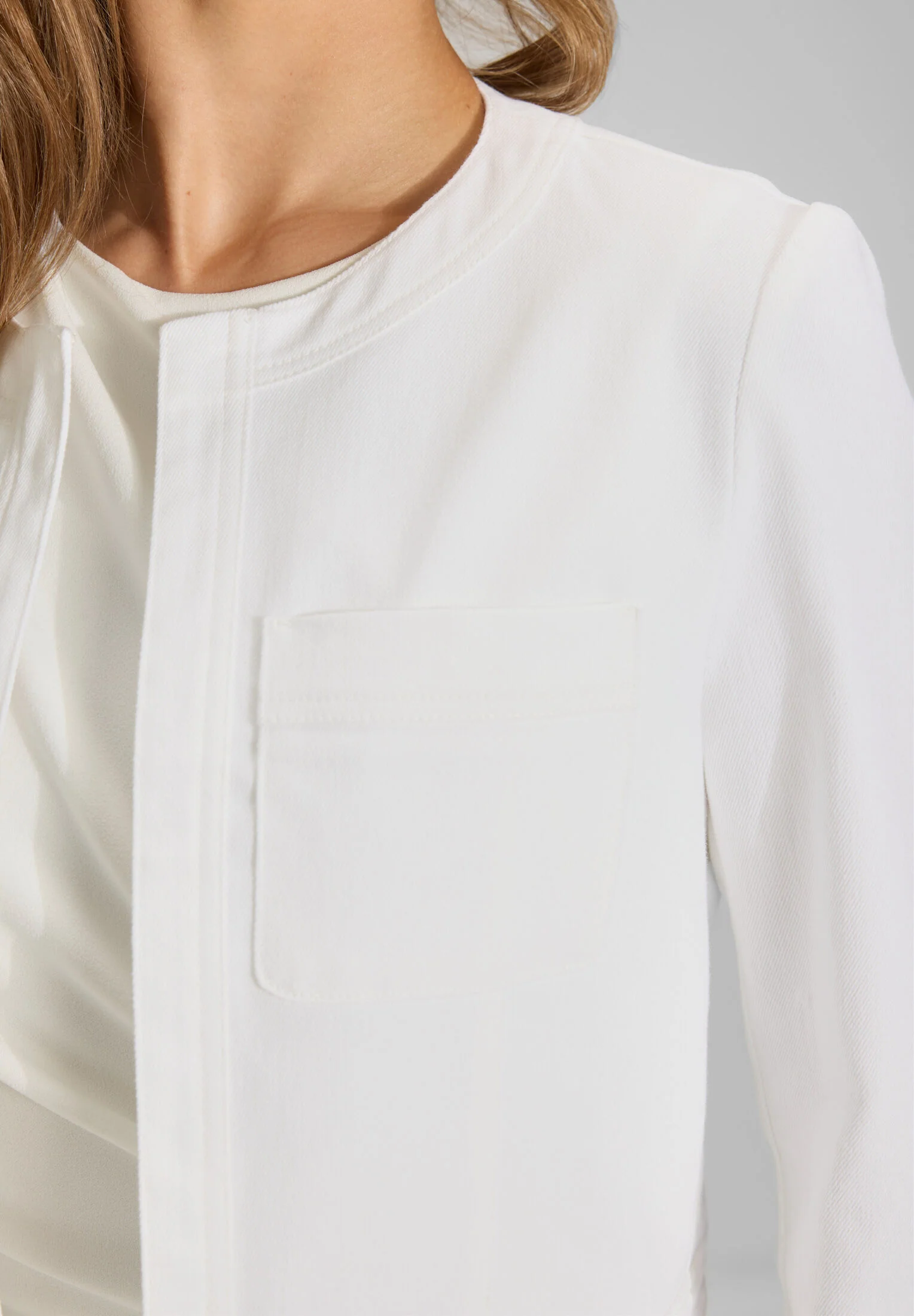 Jacke aus Stretch Denim - Image 16