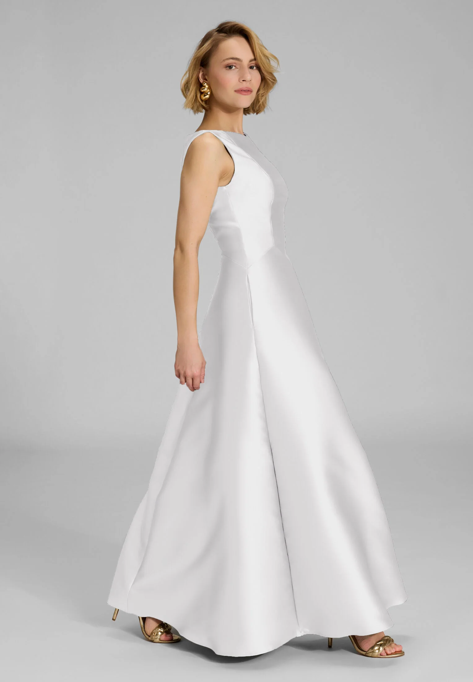 Robenartiges Abendkleid mit Eingrifftaschen - Image 9