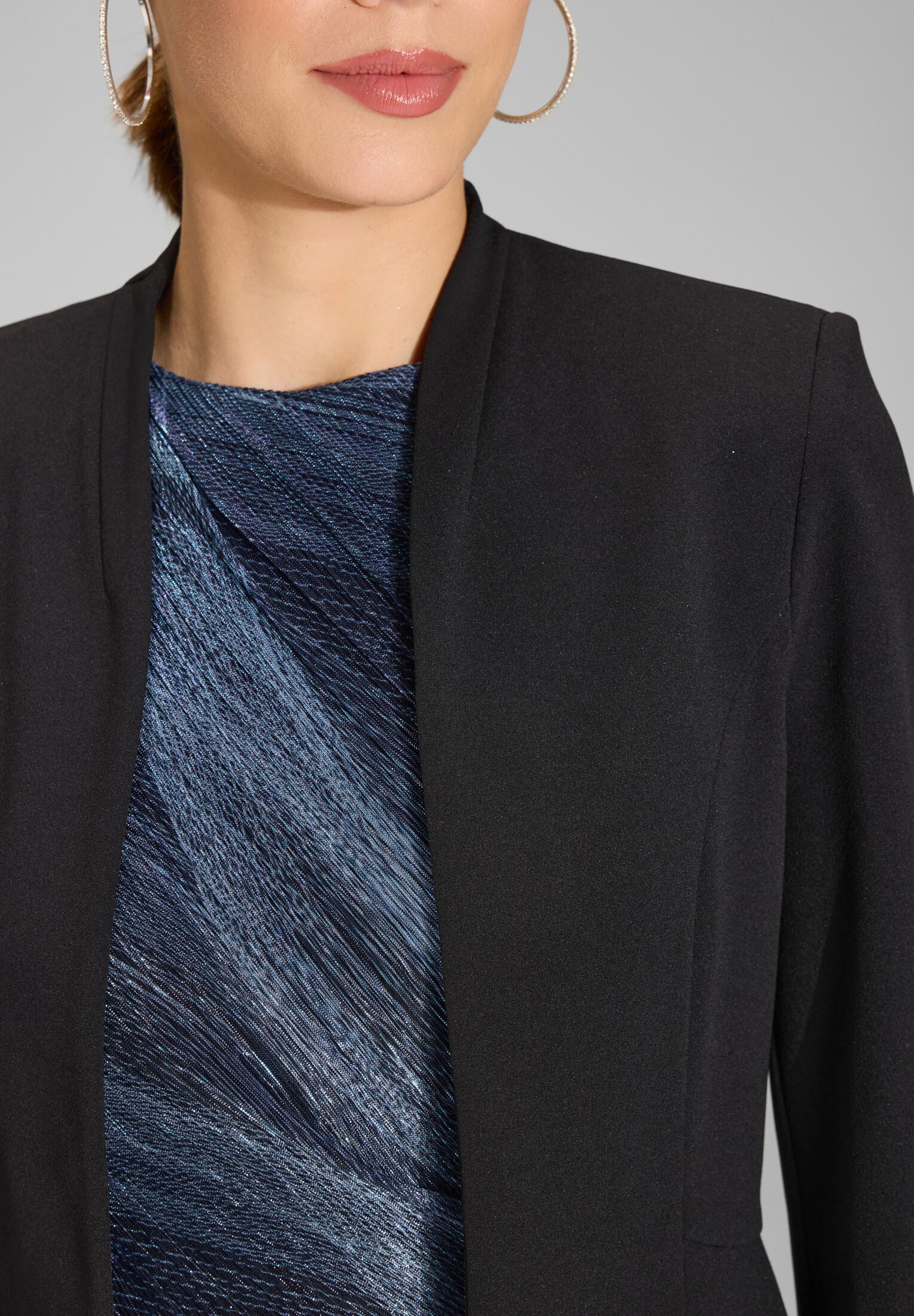 Taillierte Jacke aus Jersey Crêpe - Image 4